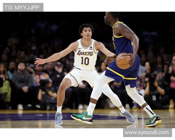 湖人队与森林狼队激战成和赛季精彩瞬间回顾与分析