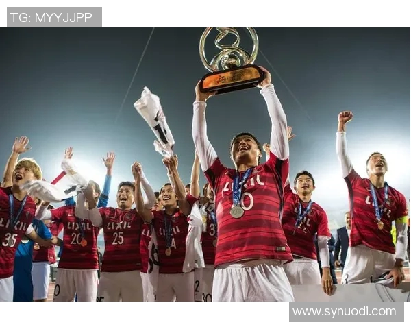 鹿岛鹿角对阵河床的精彩较量揭示了足球战术与团队合作的重要性