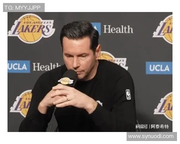 骑士队与湖人激战正酣NBA赛季焦点对决引发球迷热议