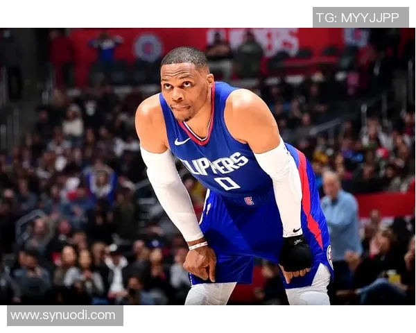 布鲁克洛佩斯：从NBA巨星到篮球战术革新者的精彩旅程