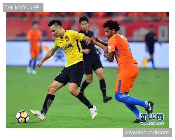 恒大与鲁能激战广东体育场球迷期待精彩对决与激情时刻